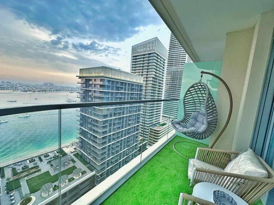 Your Private Beach Sunny Retreat — 4-Star Luxury Hotel in Dubai, United Arab Emirates