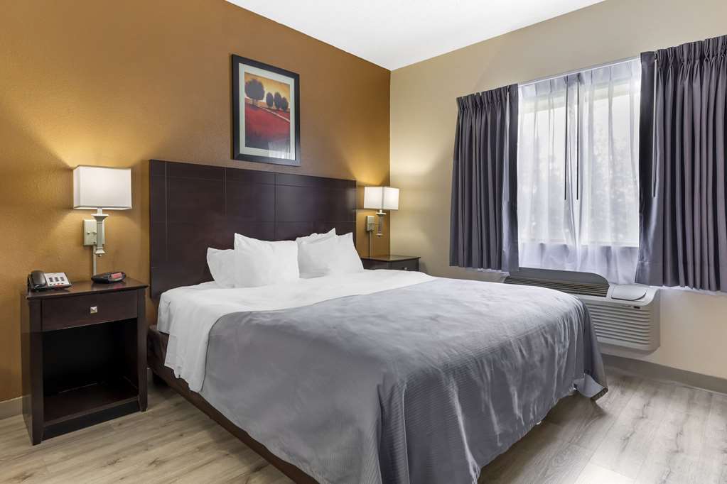 Quality Inn & Suites Wichita Falls I 44 - photo 16