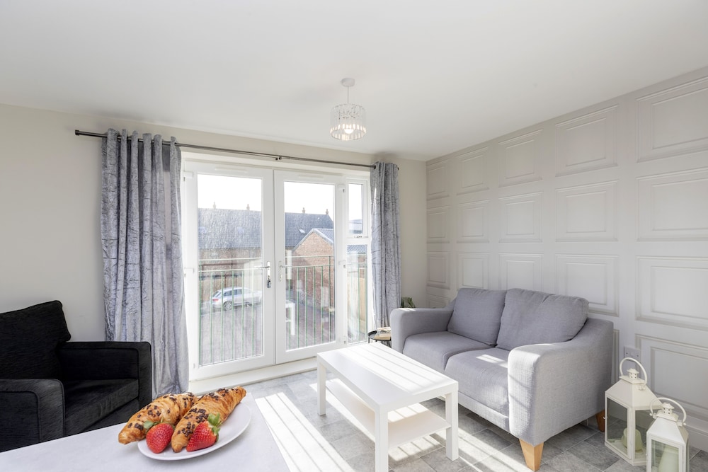 Avery House 1 One Bedroom with Outdoor Terrace — 4-Star Luxury Hotel in Darlington, United Kingdom