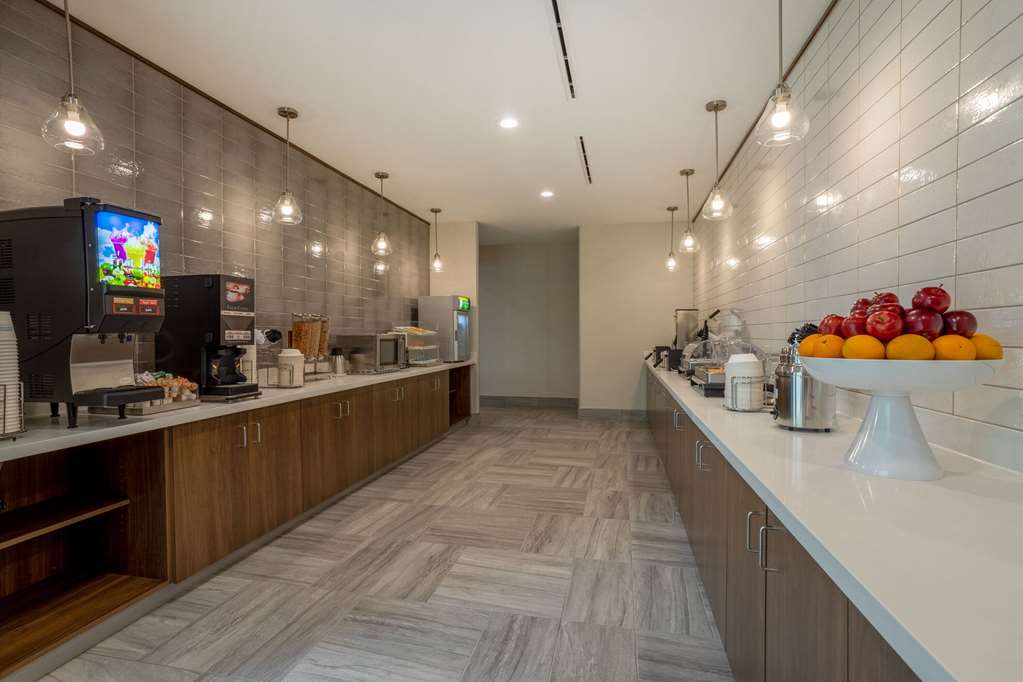 Hawthorn Extended Stay by Wyndham Pflugerville - photo 25