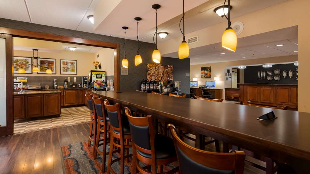 Best Western Delta Inn - photo 6
