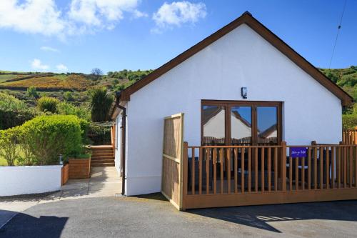 Swn y Mor Aberaeron — 4-Star Luxury Hotel in Aberaeron, United Kingdom