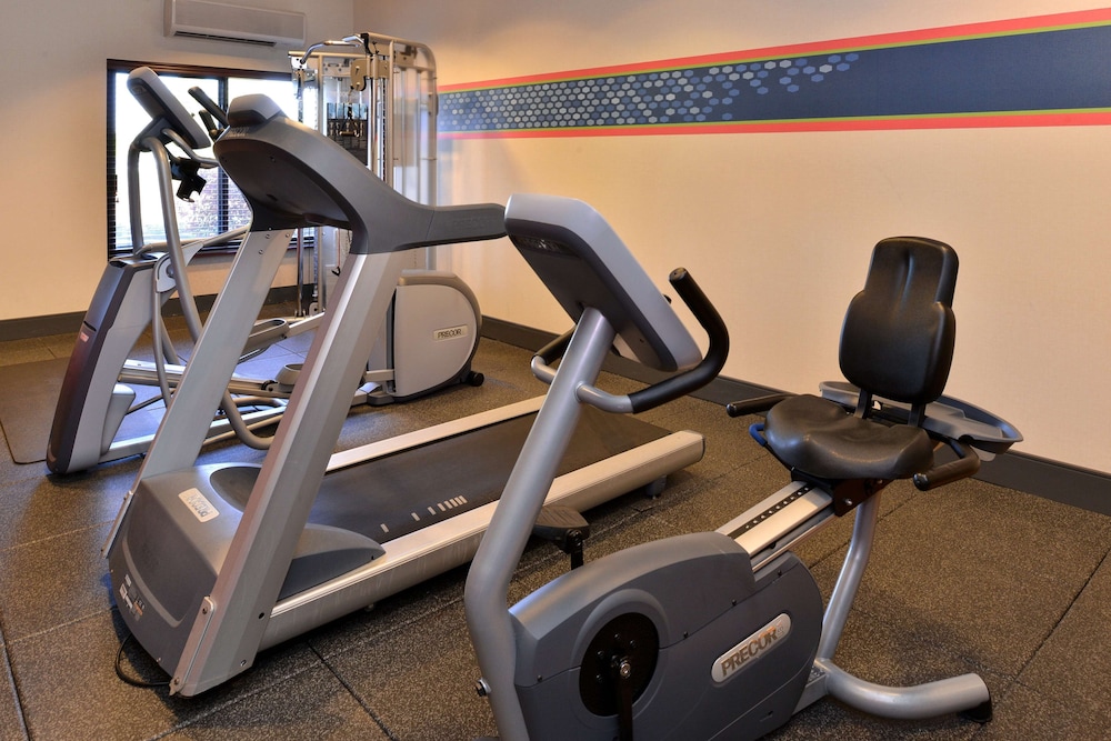 Hampton Inn Portland East - photo 40