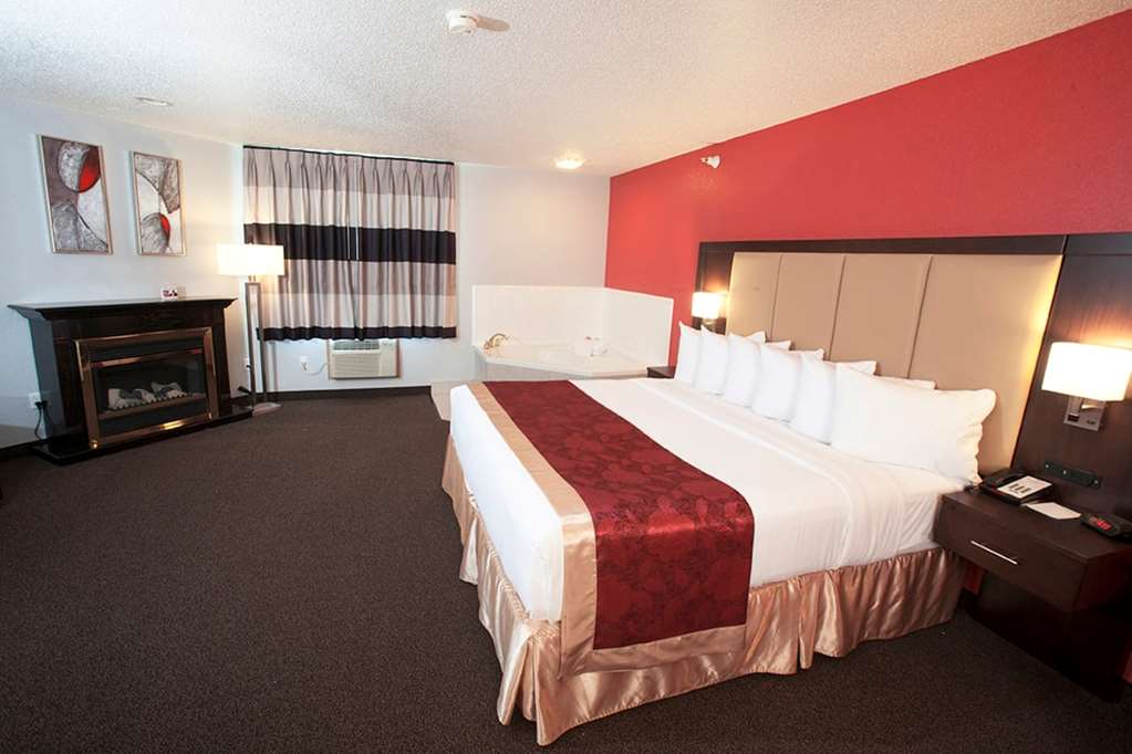 Ramada by Wyndham Keystone Near Mt Rushmore - photo 24
