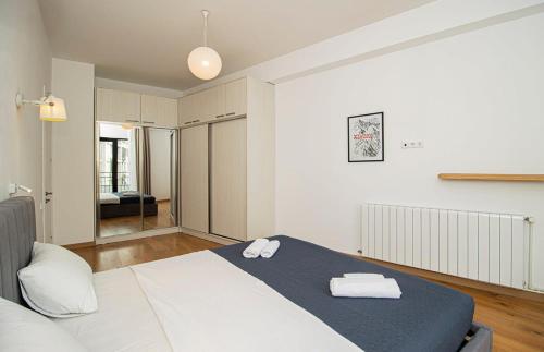 Vake Chic 2BR Comfort Home By Wehost