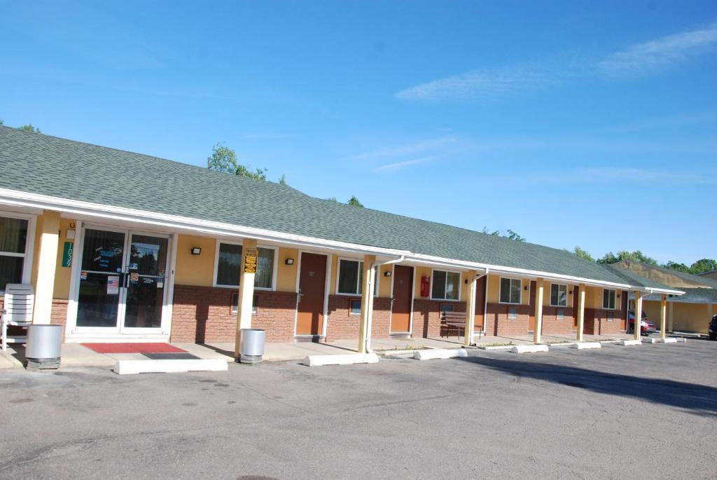 Mount Laurel Motel - photo 16