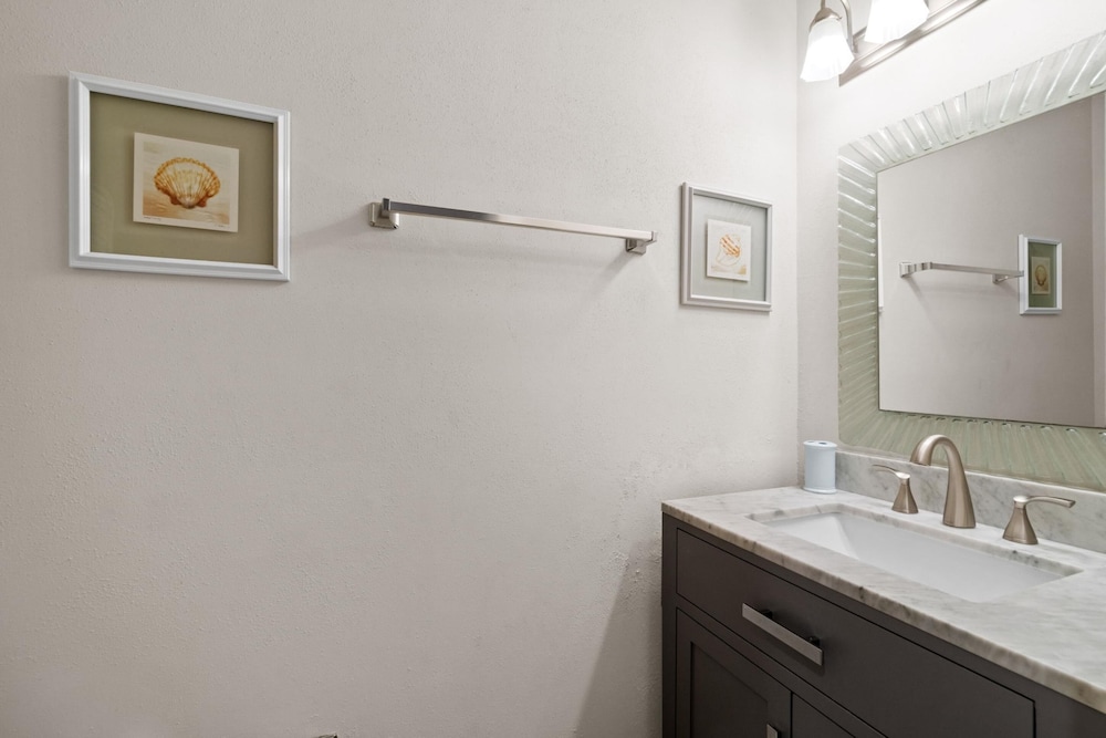 Portside Resort Pet Friendly Rentals by Panhandle Getaways - photo 90
