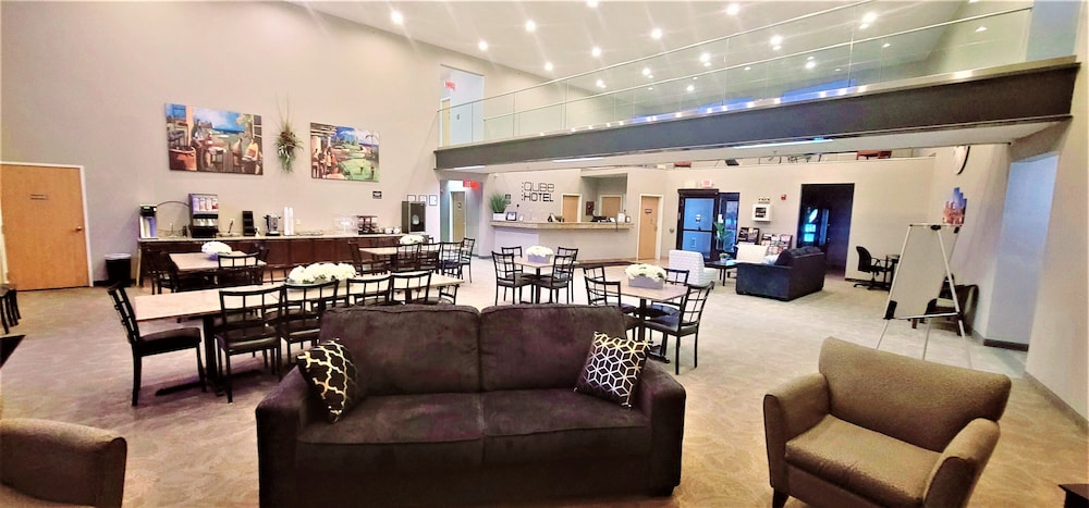 Qube Hotel - photo 5