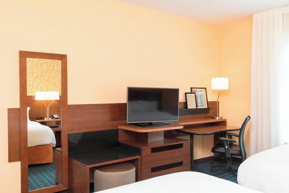 Fairfield Inn & Suites by Marriott Jackson Clinton - photo 4