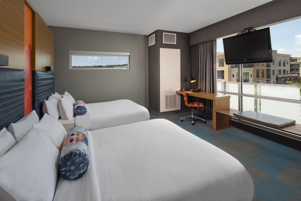 Aloft Birmingham Soho Square - photo 8