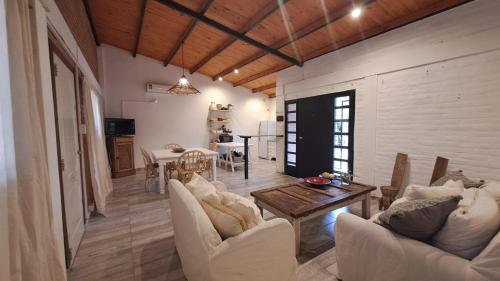 Rest Home Los Horneros — 4-Star Luxury Hotel in Santa Ana, Argentina
