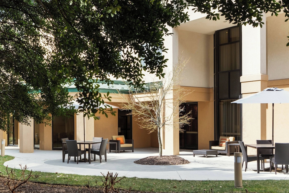 Courtyard by Marriott Harrisonburg - photo 21