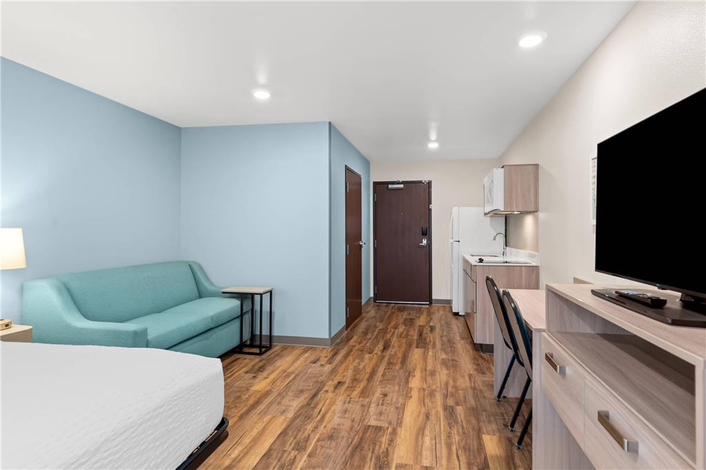 WoodSpring Suites Richmond Airport - photo 10