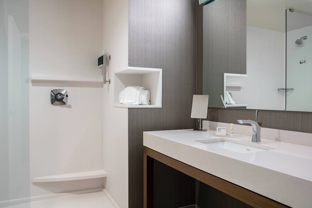 Courtyard by Marriott Sioux City Downtown Convention Center - photo 12