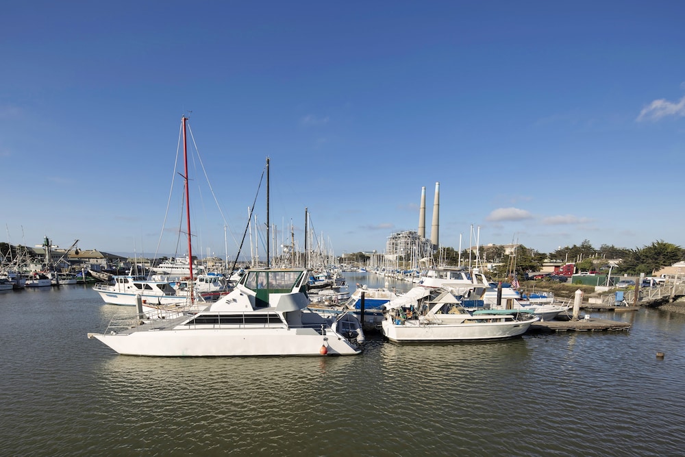 Inn At Moss Landing Point - photo 88