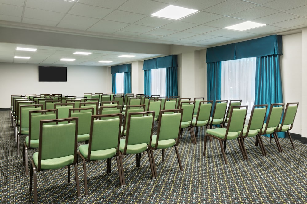 Hampton Inn Atlanta Perimeter Center - photo 27