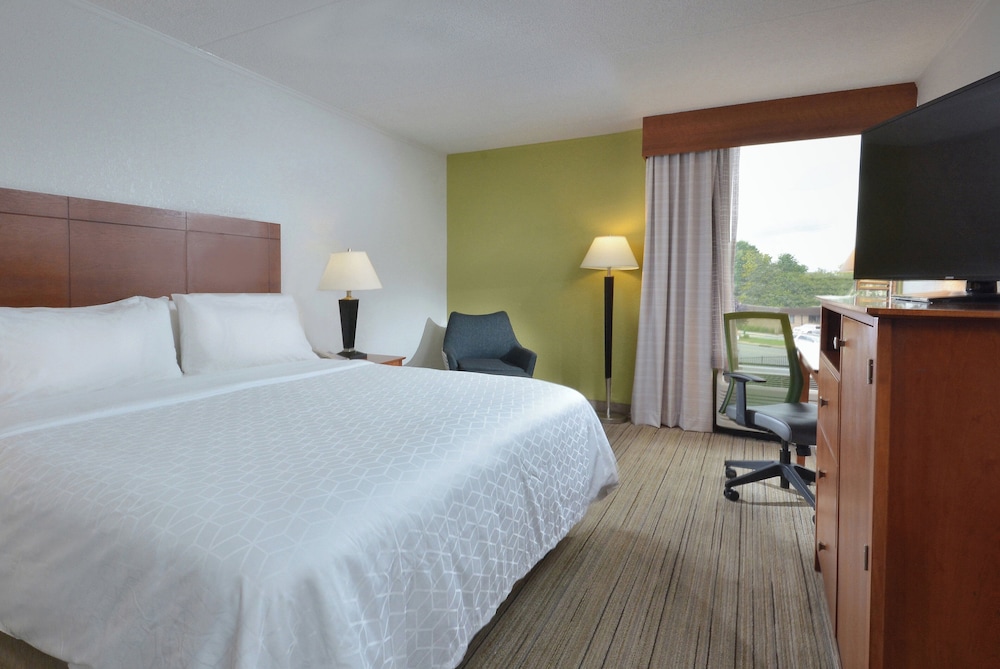 Holiday Inn Express Lynchburg by IHG - photo 13