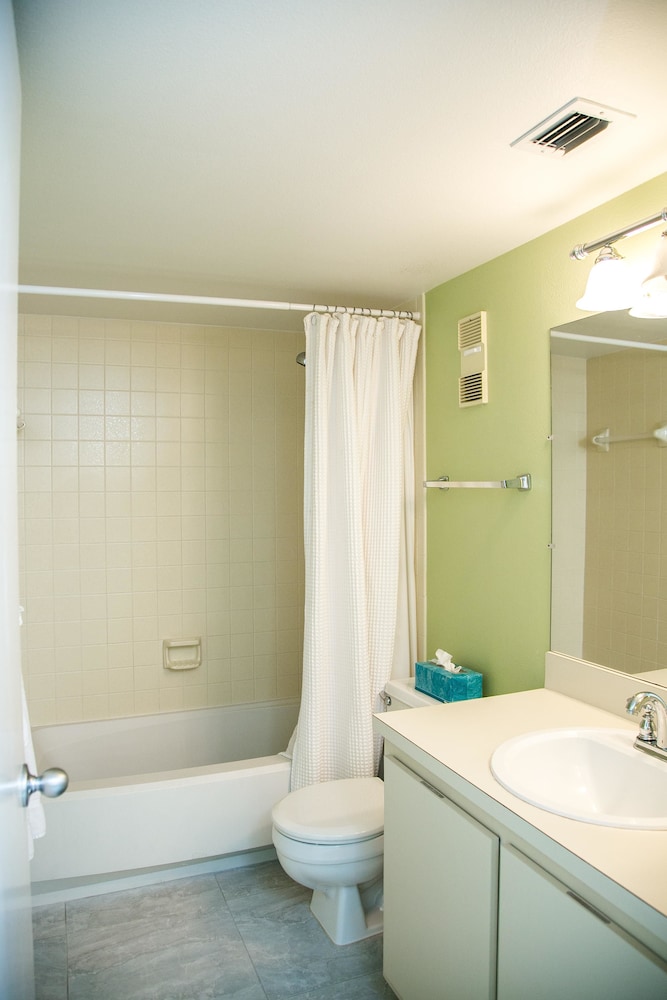South Seas Tower 4 605 - photo 8
