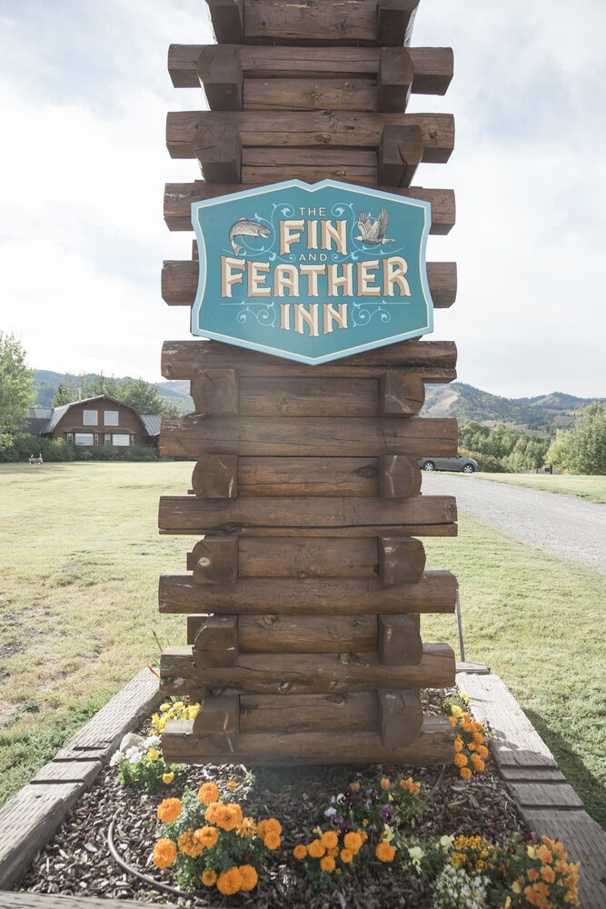 Fin and Feather Inn - photo 19