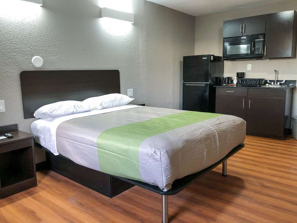 Studio 6 Wichita KS Airport - photo 14