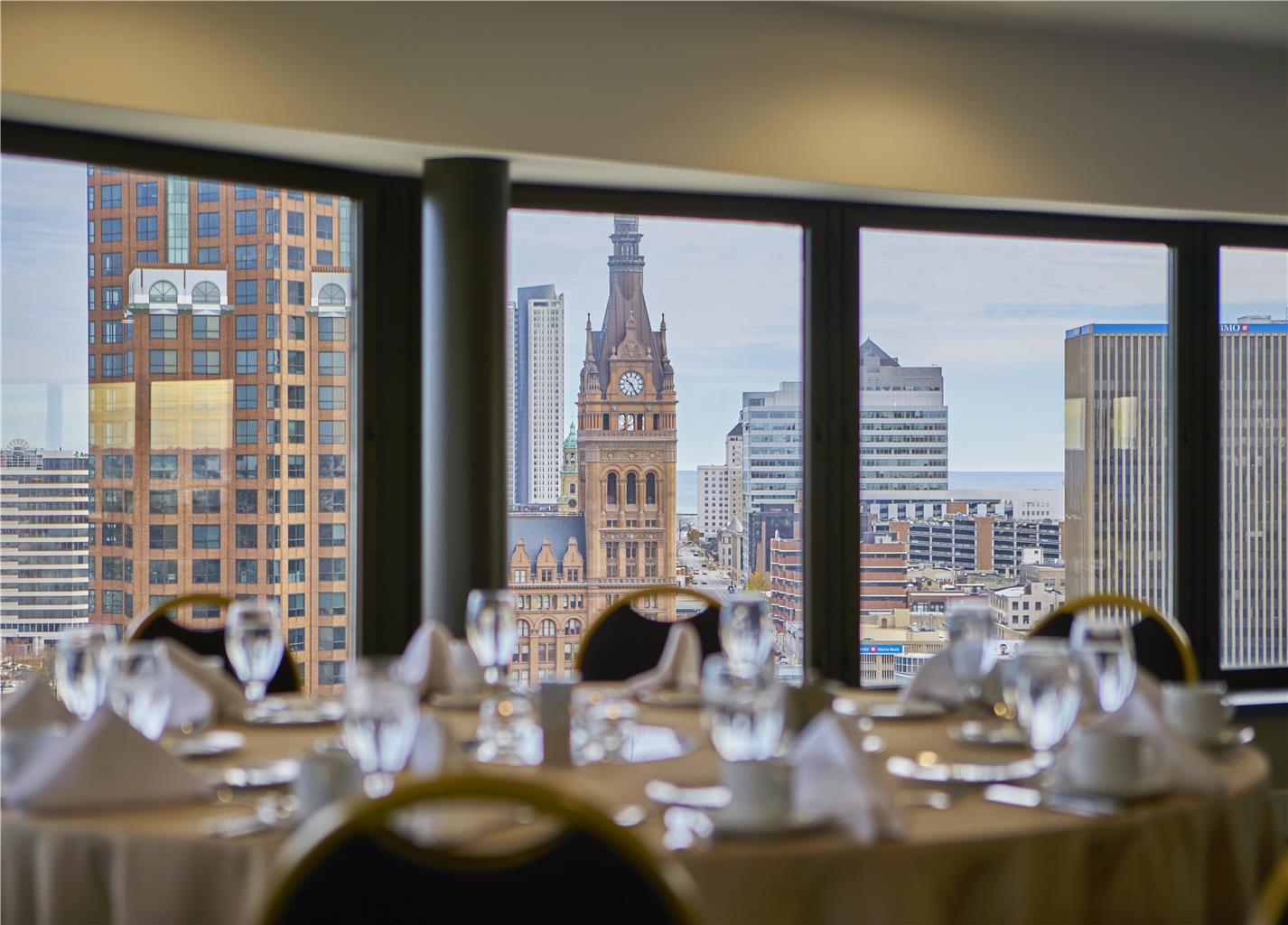 Hyatt Regency Milwaukee - photo 11