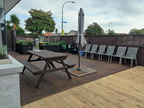 Holiday Home in Papamoa — 4-Star Luxury Hotel in Tauranga, New Zealand