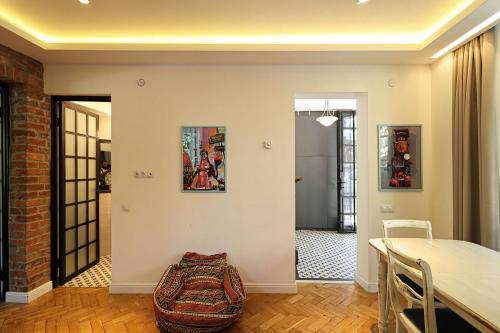 Charming Little Brick House in Tbilisi By Wehost