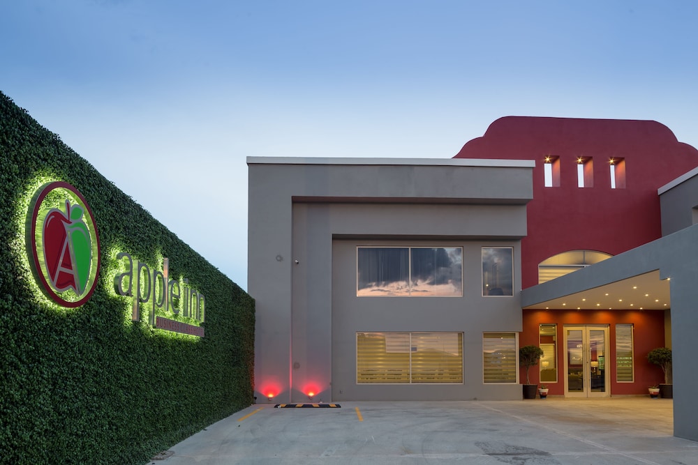 Apple Inn - carbon neutral hotel in Cuauhtemoc