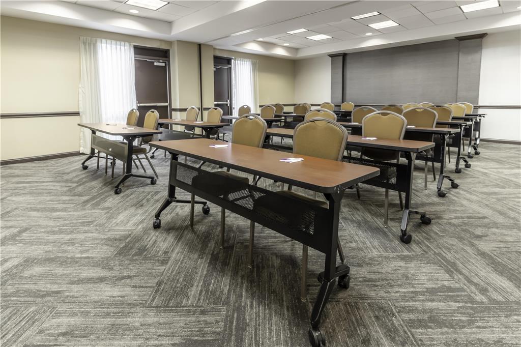 Hyatt Place Charlotte Airport Billy Graham Parkway - photo 23
