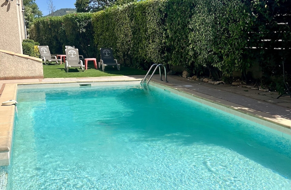 Adonis Arc Hôtel Aix in Aix-En-Provence, France