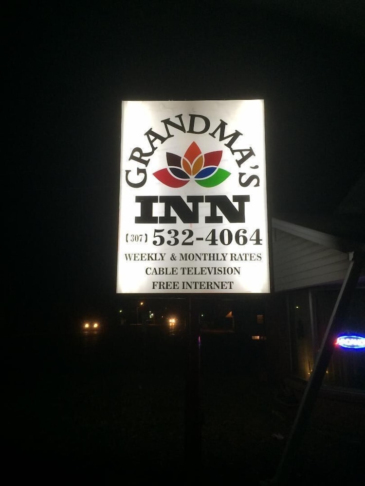 Grandma's Inn — hotel in Torrington