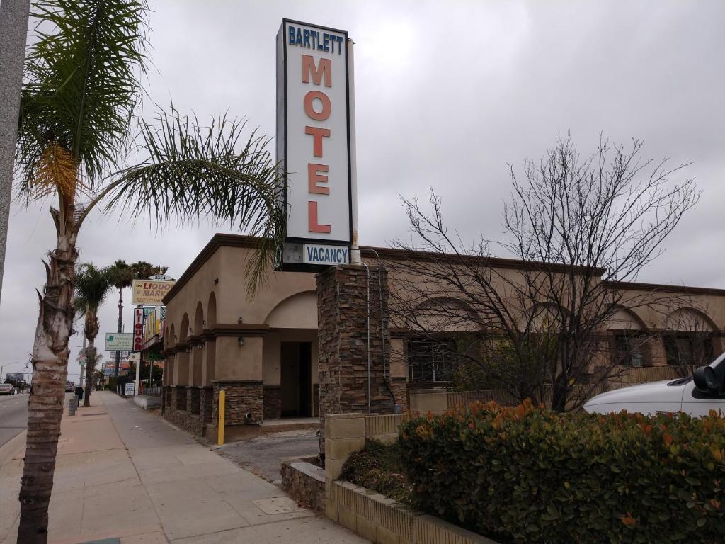 Bartlett Motel - photo 11