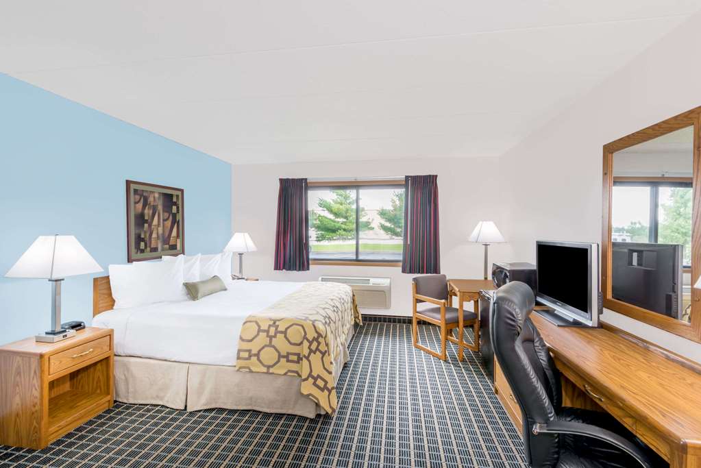 Baymont by Wyndham Marshalltown - photo 8