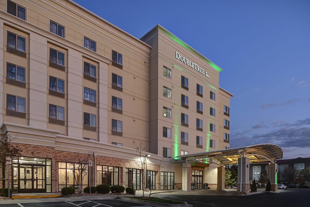 DoubleTree by Hilton Denver International Airport - photo 48