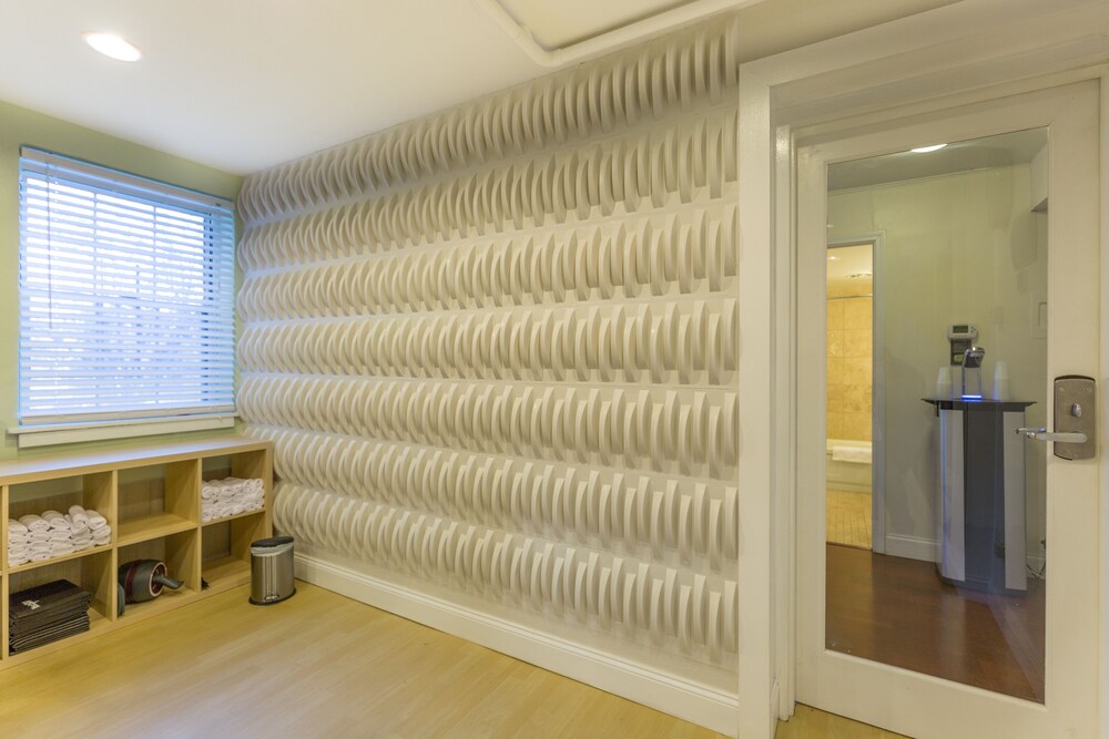 Shadyside Inn All Suites Hotel - photo 32