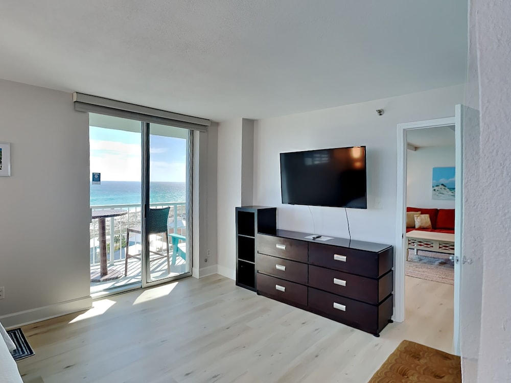 Tristan Towers by Southern Vacation Rentals - photo 25
