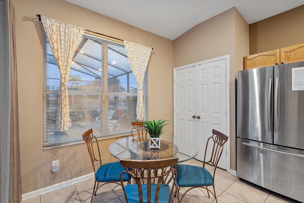 8104 fan Palm way - photo 39