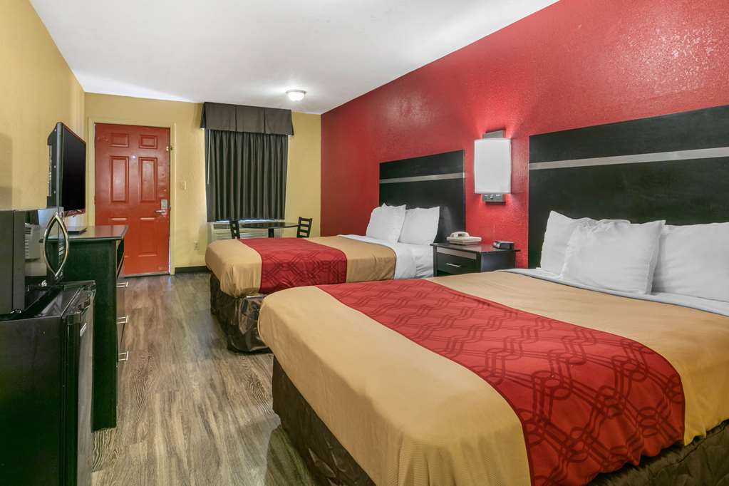 Econo Lodge Jonesboro - photo 9
