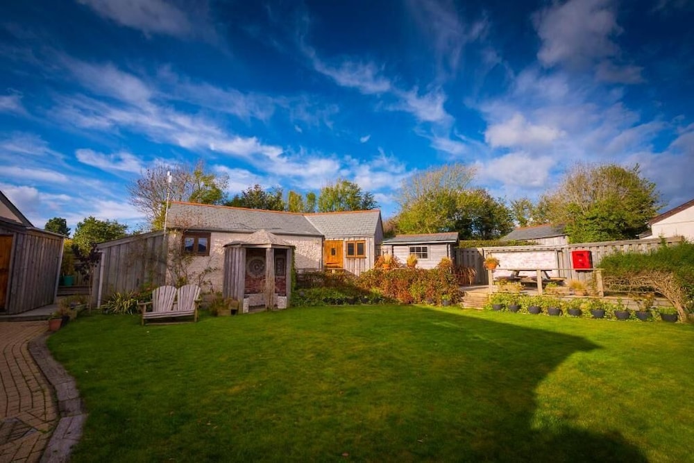 Atlantic Cottages — 4-Star Luxury Hotel in Bude, United Kingdom
