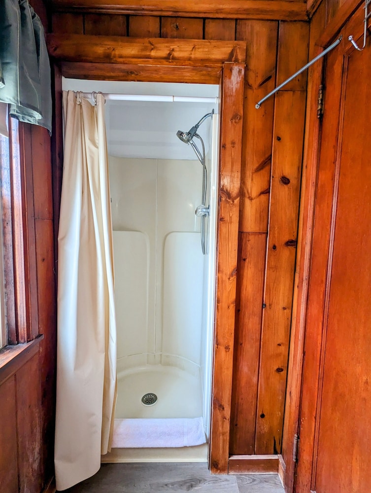 Riverside Motel - photo 91