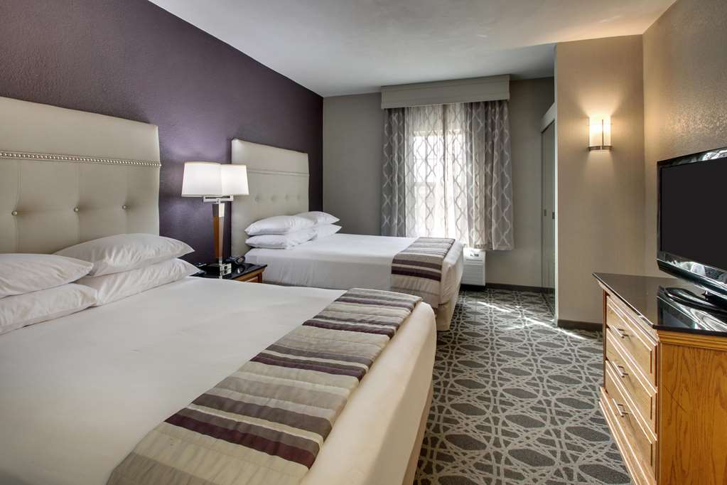 Drury Inn & Suites Albuquerque North - photo 37