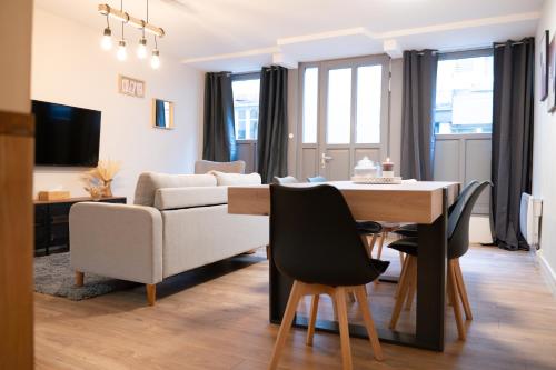 Chez Rose Plein Centre Historique in Langres, France