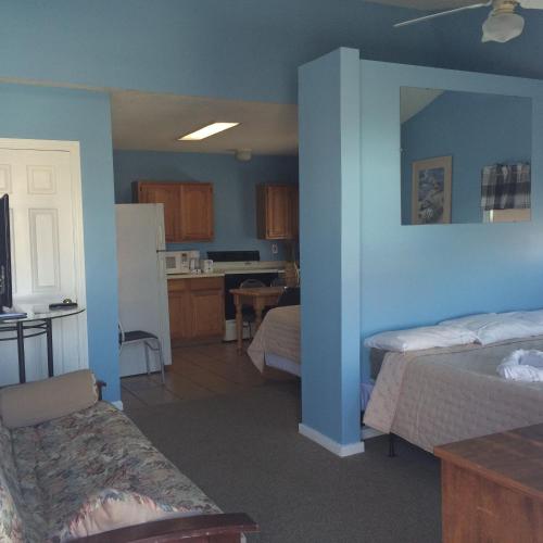The New Oceanic Inn - photo 27