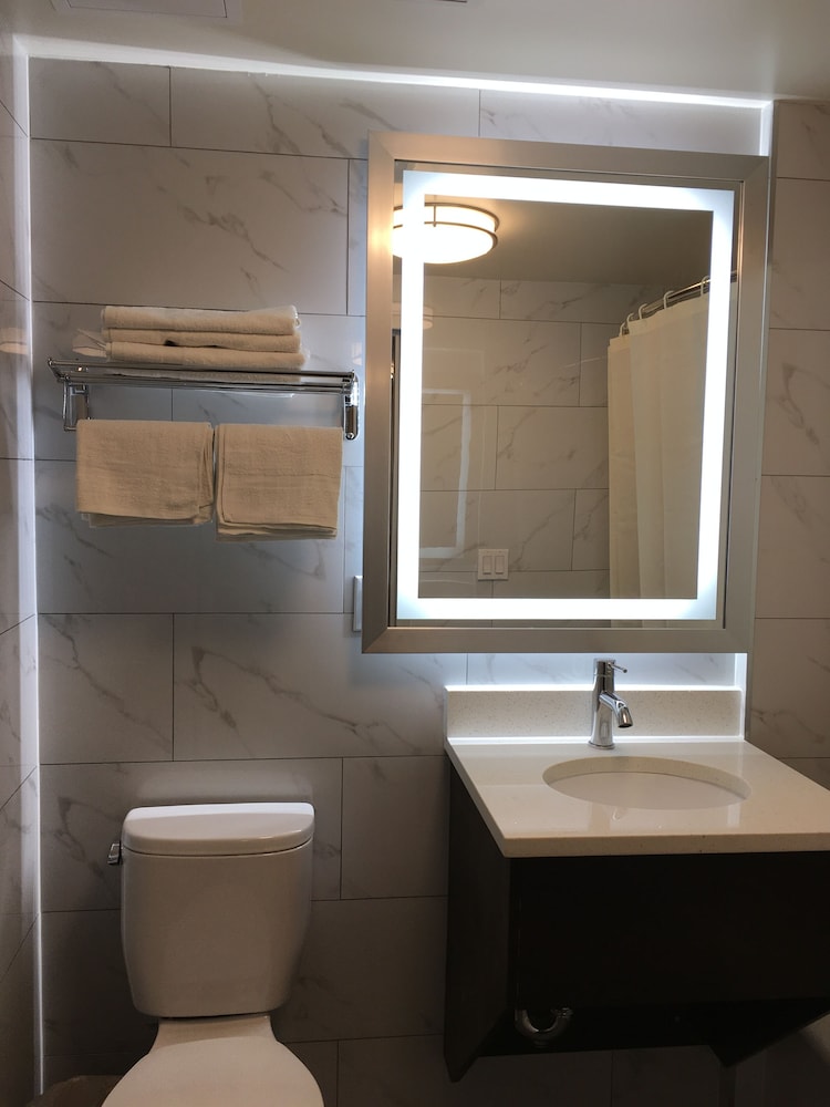 Magna Hotel - photo 8