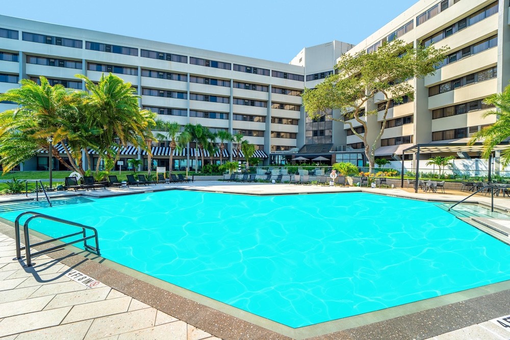DoubleTree by Hilton Tampa Rocky Point Waterfront - featured photo