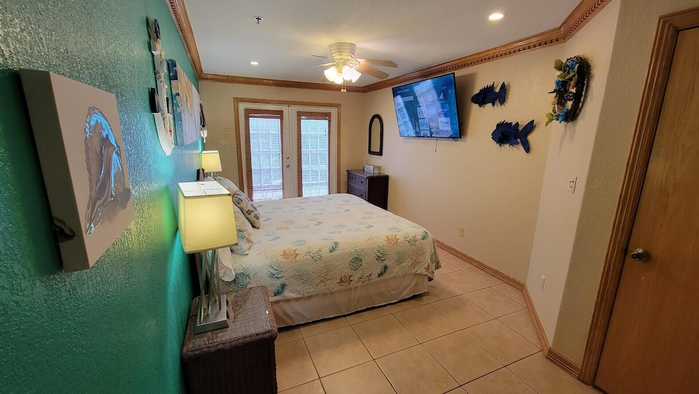 Campeche Triplex Unit C - photo 2
