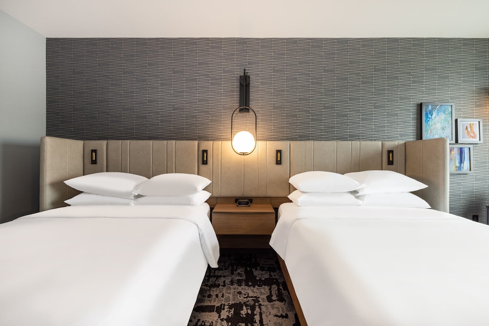 Crowne Plaza Kearney by IHG - photo 21