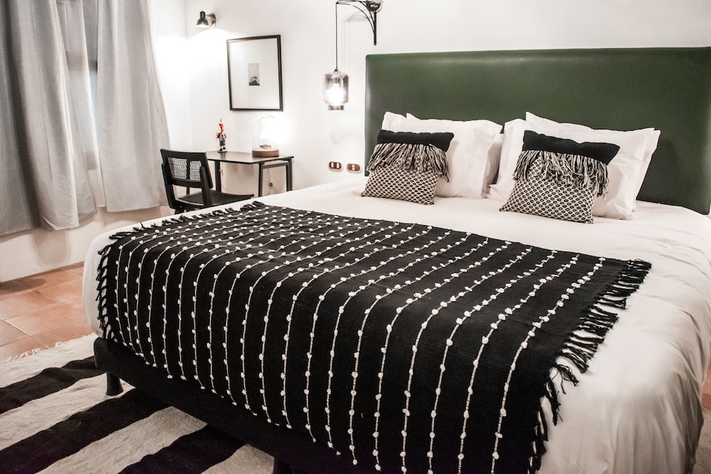 Mestizo Antigua in Antigua Guatemala, Guatemala