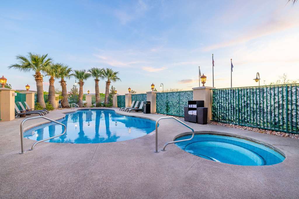 La Quinta Inn & Suites by Wyndham St. George - photo 8