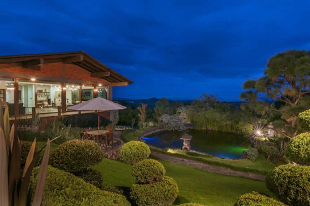 Koanze Luxury Hotel & Spa — hotel in Atemajac De Brizuela